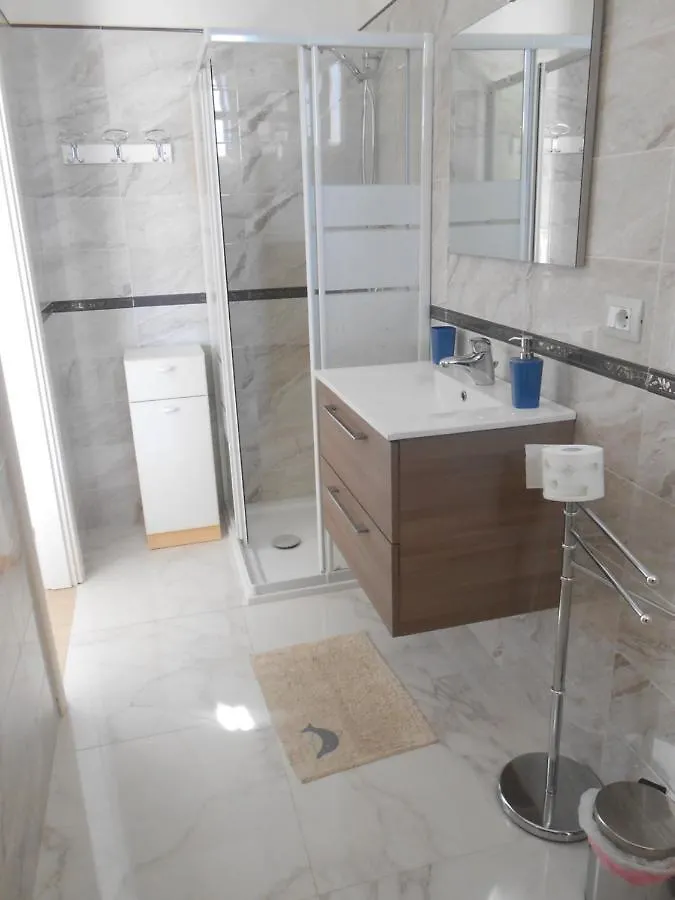 시라쿠사 Amuni' B&B